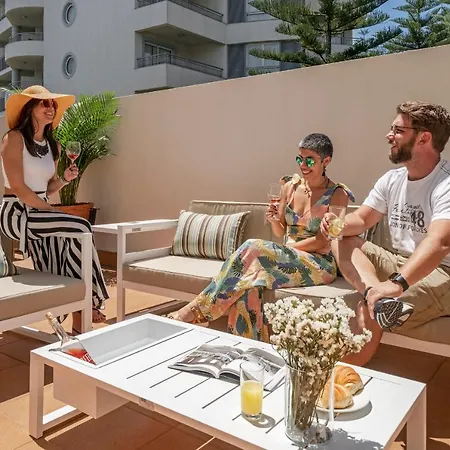 Grand I By An Island