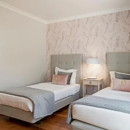 Grand I By An Island דירה *