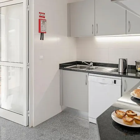 Grand I By An Island דירה *