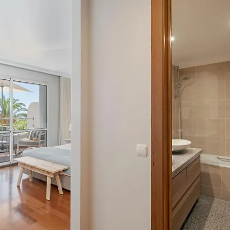Grand I By An Island Appartement