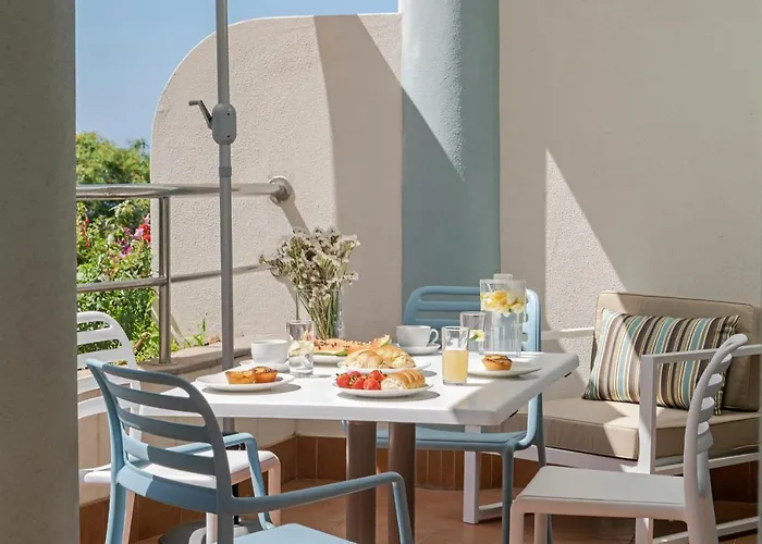 Grand I By An Island * 푼샬