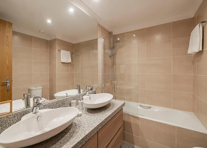 Grand I By An Island