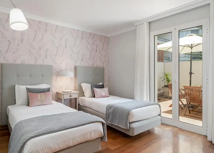 Grand I By An Island